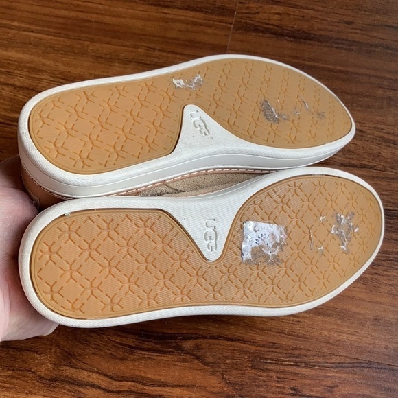 UGG Adley perforated stardust slip on shoes gold size 6 - Picture 6 of 8